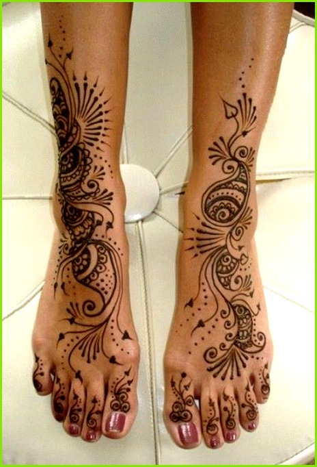 Henna foot ankle toes