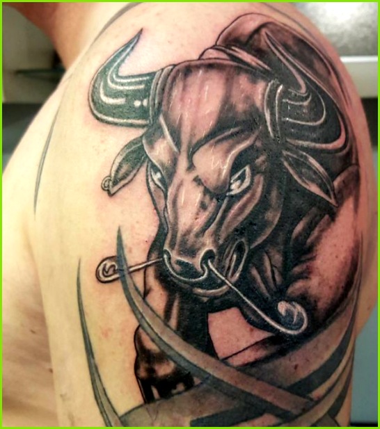 Stiertattoos Und Stierbilder